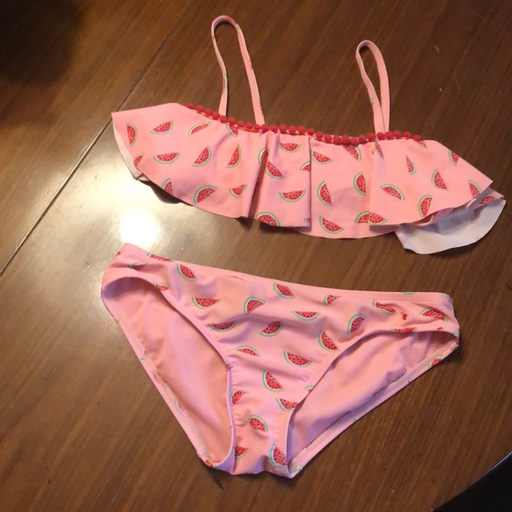 swim suit